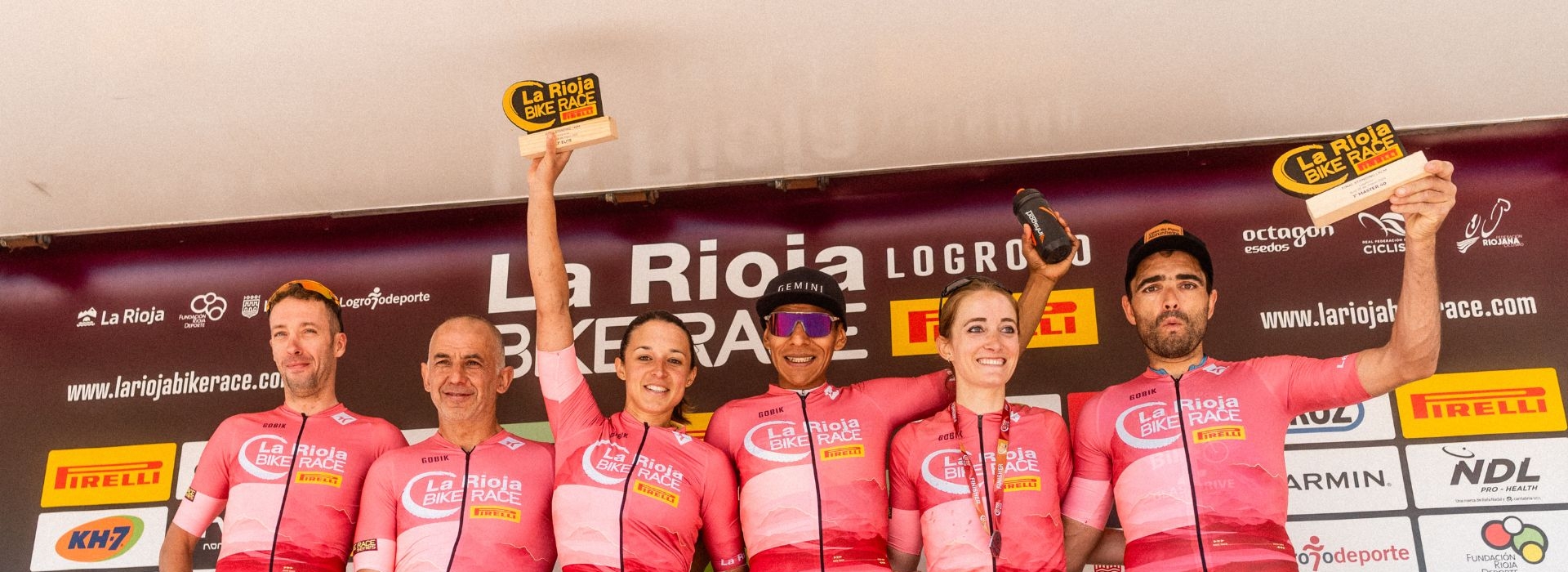 Txell Figueras y Ever Alejandro Gómez conquistan La Rioja Bike Race 2025 en la Finisher Stage.