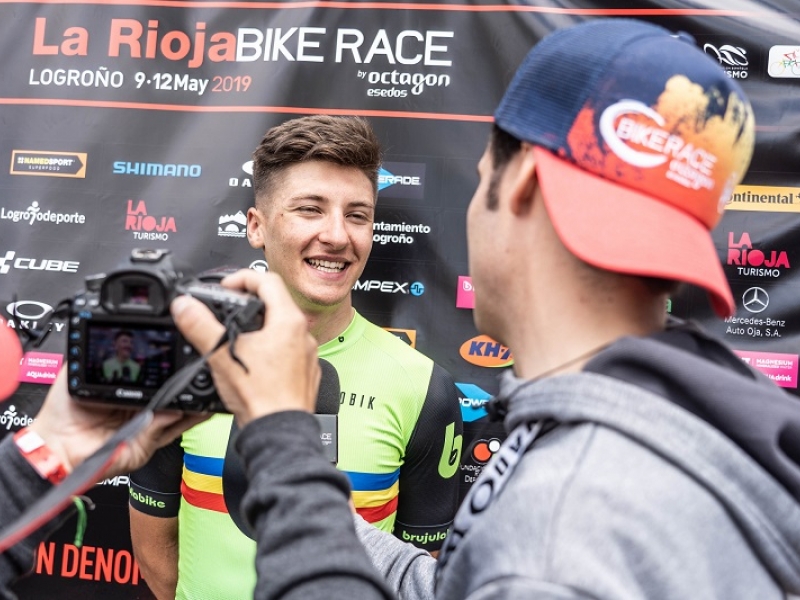 DECLARACIONES BUFF® SUPER STAGE. LRBR2019